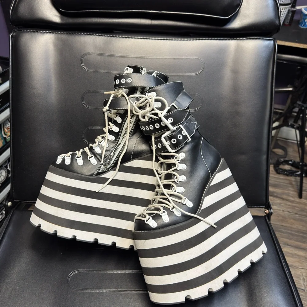 SOLD - Picture 14 of 16